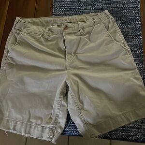 Men’s American Eagle shorts